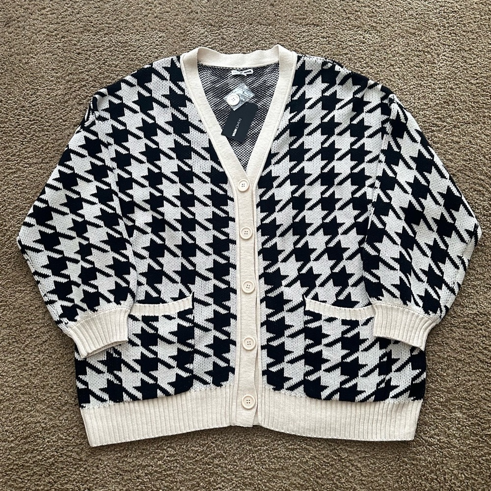 Houndstooth sweater